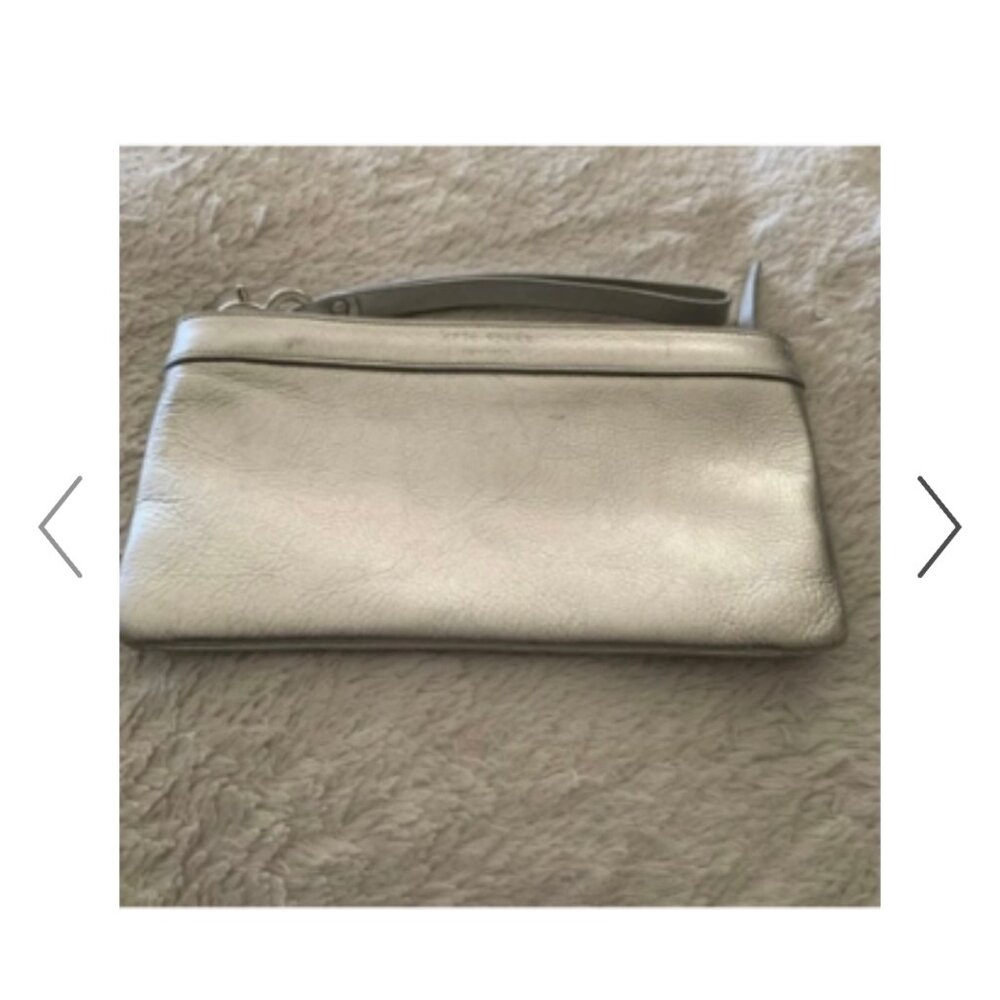 KATE SPADE Metallic Gold Soft Leather Zipper Cosmetic Case - Picture 12 of 13